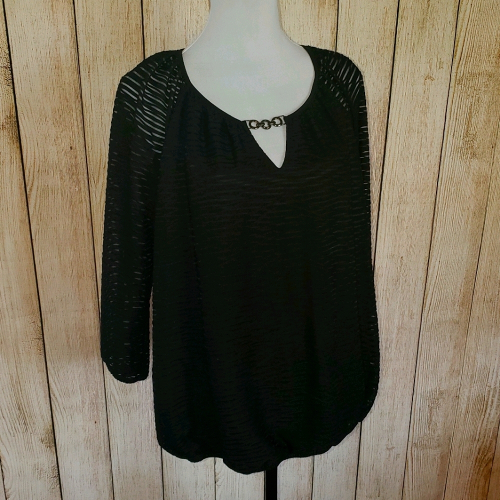 Black striped top